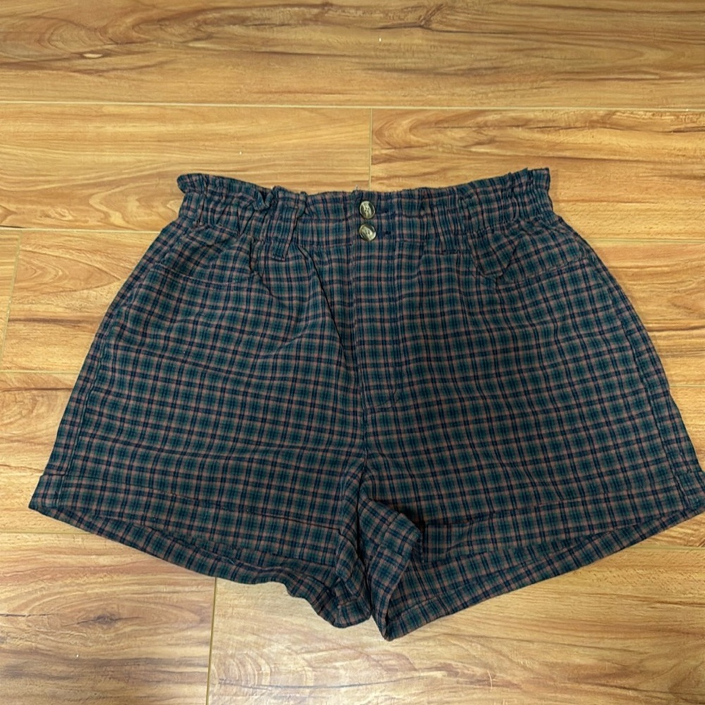 American Eagle plaid shorts size 12